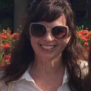 Meet your Posher, Estrella